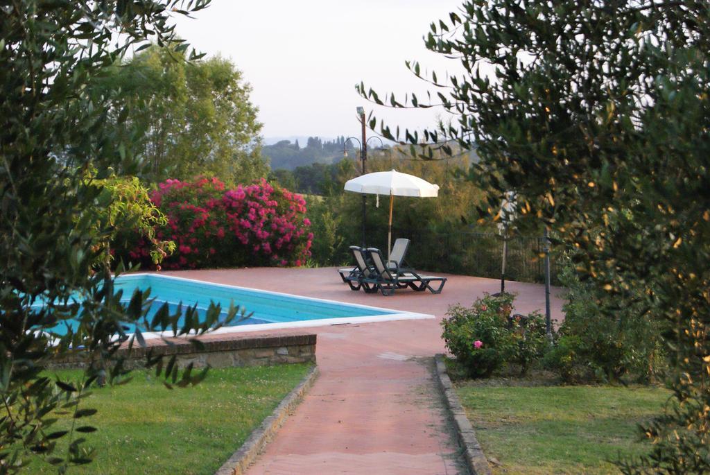 Locanda Le Boscarecce Castelfiorentino Exterior foto