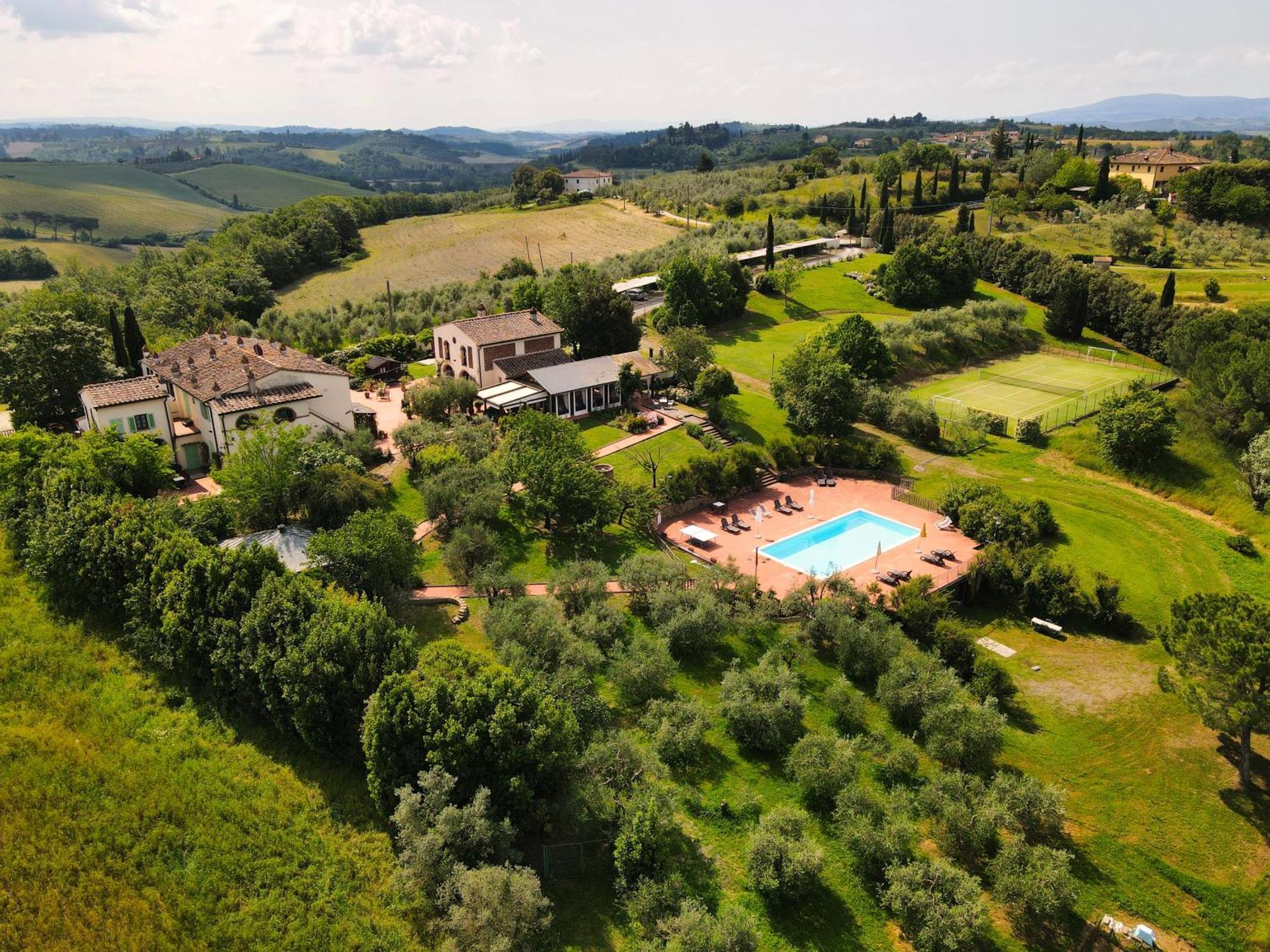 Locanda Le Boscarecce Castelfiorentino Exterior foto