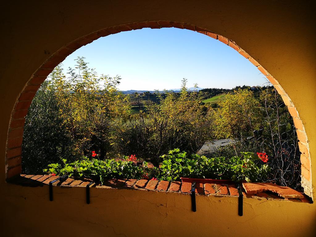 Locanda Le Boscarecce Castelfiorentino Exterior foto