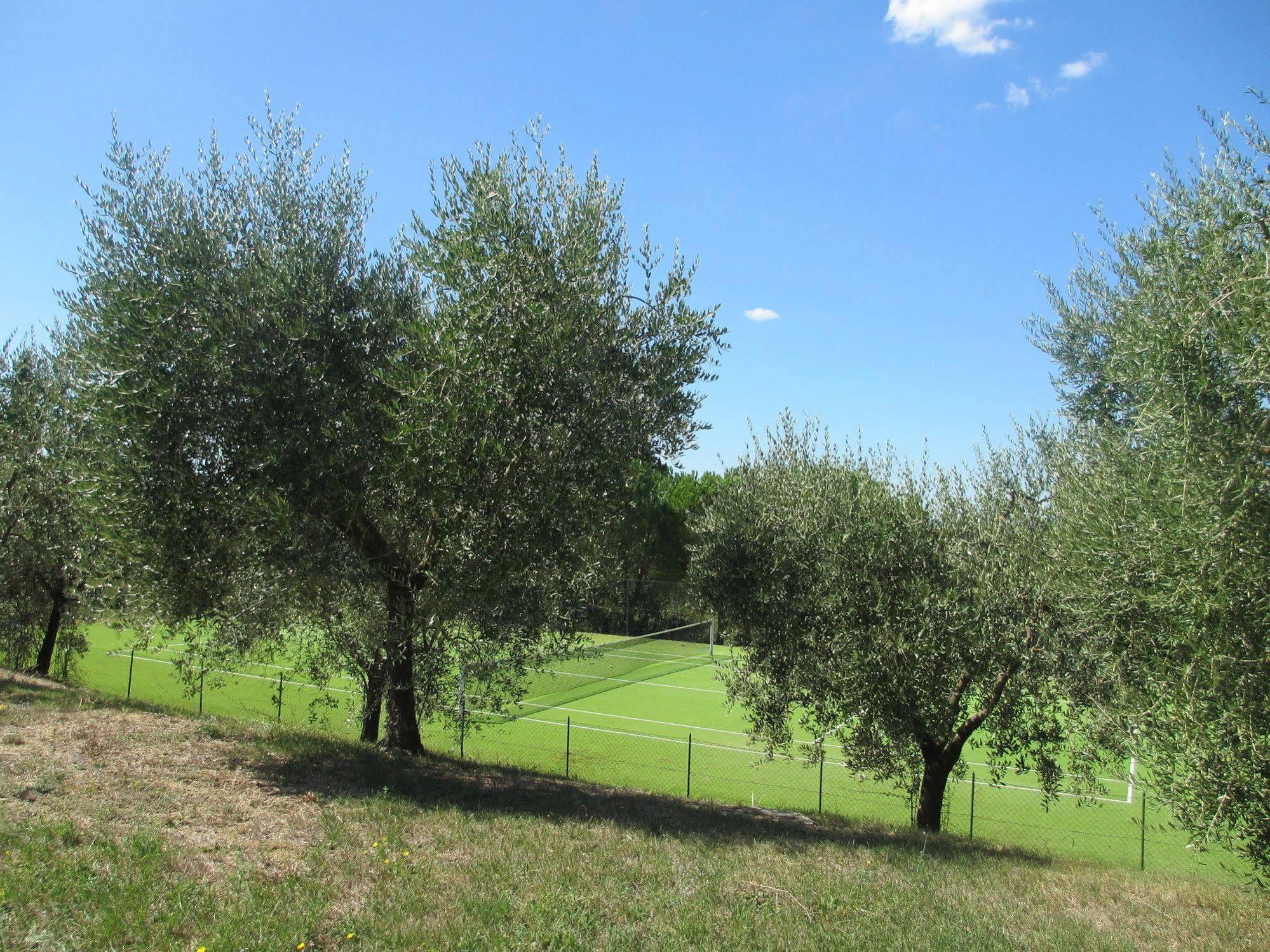 Locanda Le Boscarecce Castelfiorentino Exterior foto